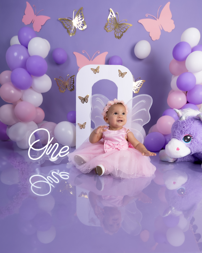 Image Of Birthday Photography Of Baby By Yailen Ponce In San Antonio 819x1024
